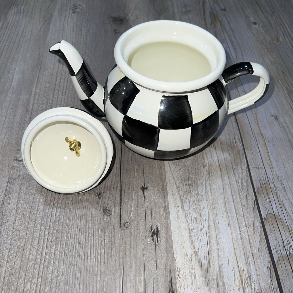 Mackenzie-Childs Courtly Check 4-Cup Teapot OLD STOCK Enamelwear - Picture 6 of 8